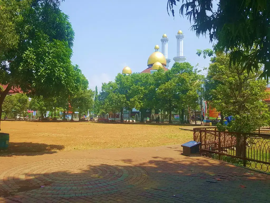 foto masjid al ikhlas kawasan Kota Tua Jetayu mamikeren com